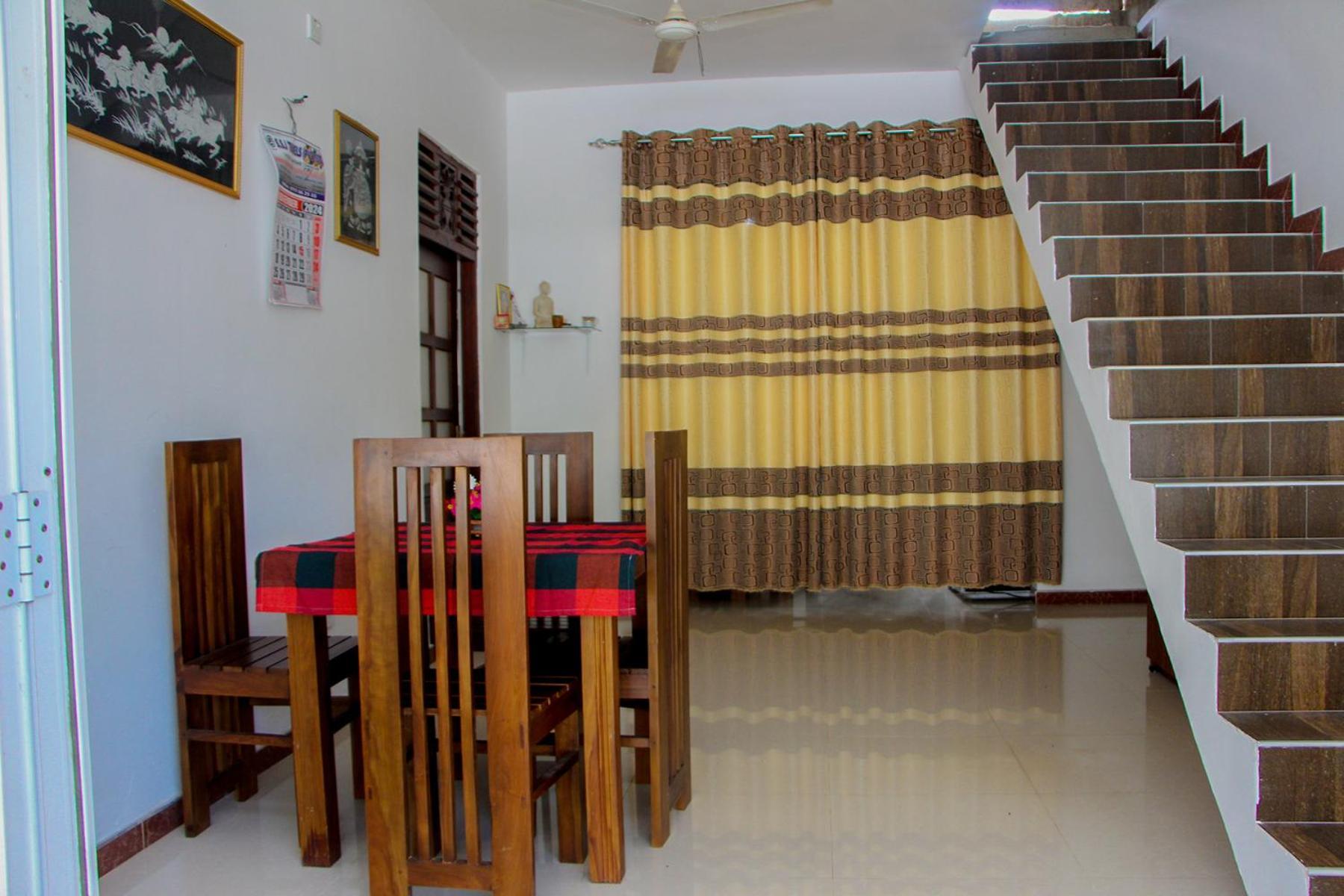 Sasmika Villa Surf And Yoga Hostel Weligama Ngoại thất bức ảnh